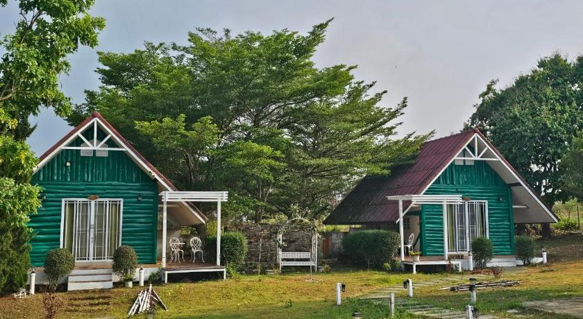 Khao Yai ไอหมอก ชาเล่ต์ 4-Star Hotel exterior