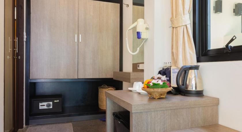 Image of Deluxe Sea View Room 15
