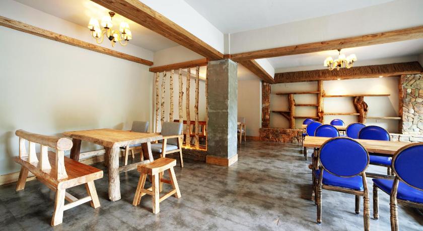 Zhangjiajie Pure House--Free shuttle Service to South Gate of the Forest Park,Attraction Tickets Serivce in adva Hotel view