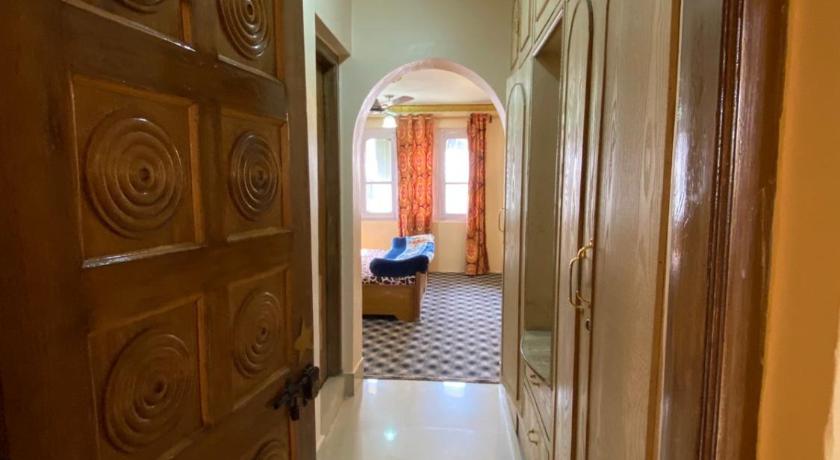 Hotel Gulistan - image 3