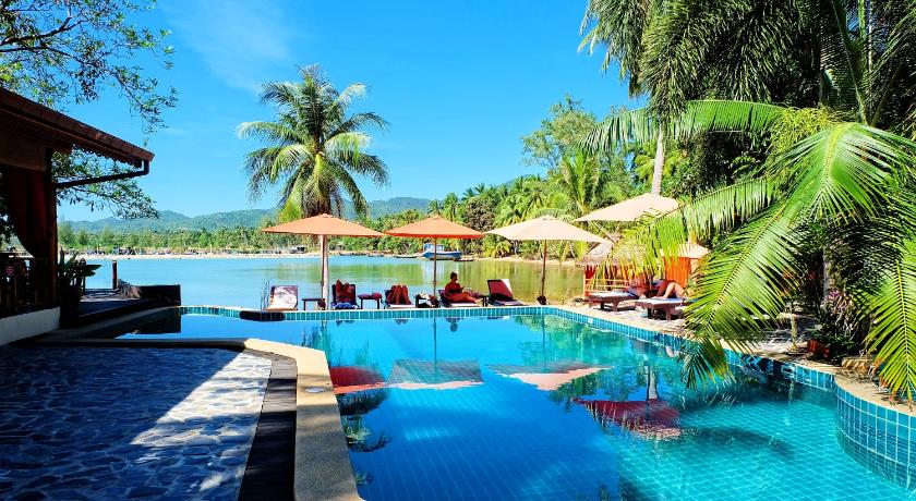 Cyana Resort - image 2