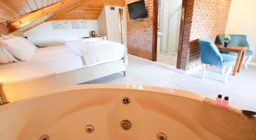 Agva Piazza Hotel - main image