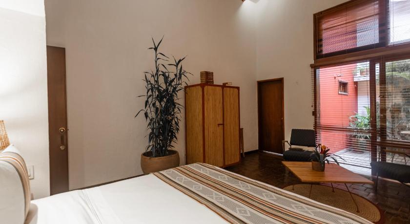Image of Junior Suite 6