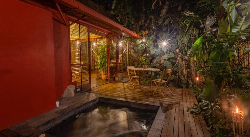 Image of Deluxe Villa 16