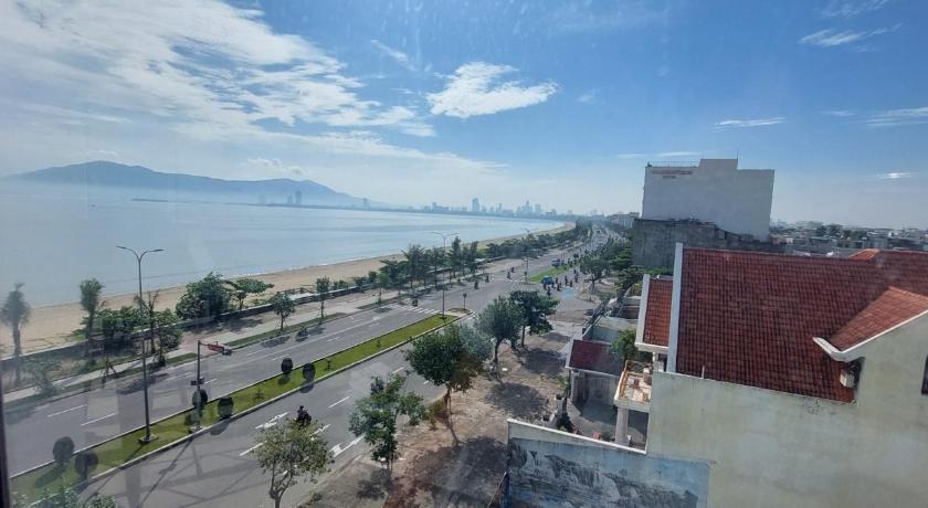 Holiday Inn Hotel – Da Nang