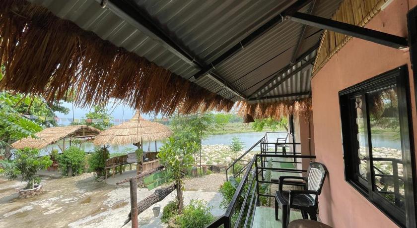 Bamby Chilling House - Feel The Nature - Sauraha , Chitwan — Chitwan (3)