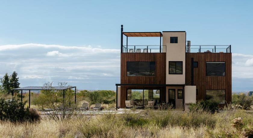 Image of Deluxe Villa 9
