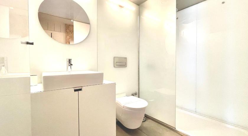 Image of Deluxe Studio - First Floor 2