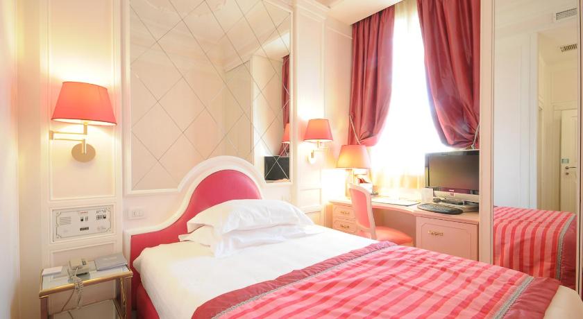 Grand Hotel Des Bains photo