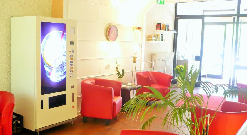 Chalet Swiss - Appartementhotel photo