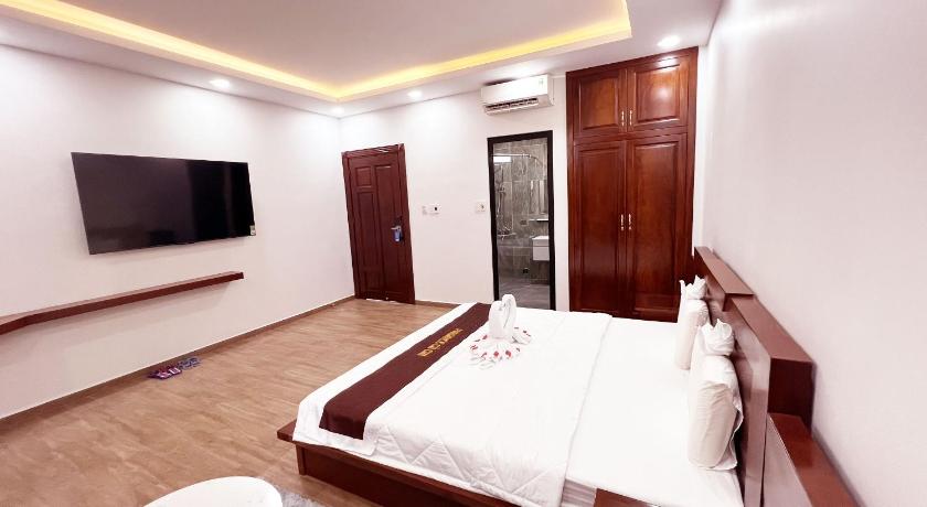 Image of Queen Room with Garden View 4