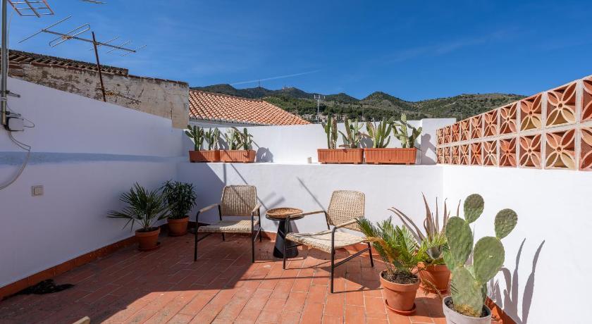 I AM Lomilla Apartments