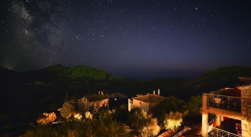 Revera Traditional Stone Villas, Apartments & Studios photo