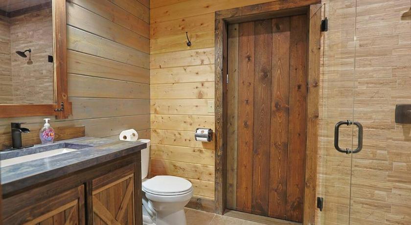 브리슨 시티 (NC) Rustic Modern Cabin with Hot Tub near rafting and Great Smokey Mountains 4성급 숙소 전망