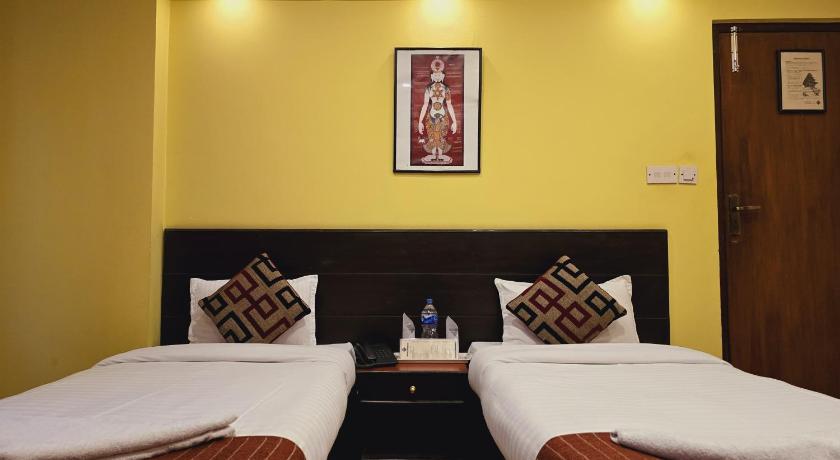 Image of Superior Deluxe Double or Twin Room 9