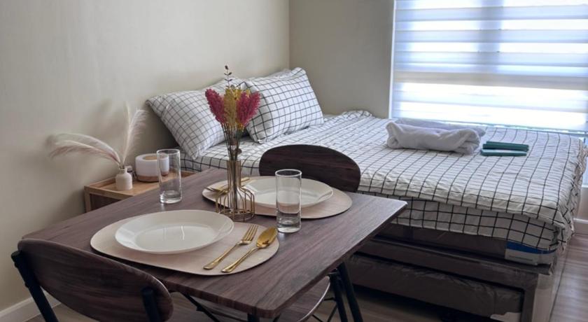 Ezra Condo in Avida Riala