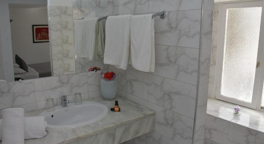 Image of Single Room 2