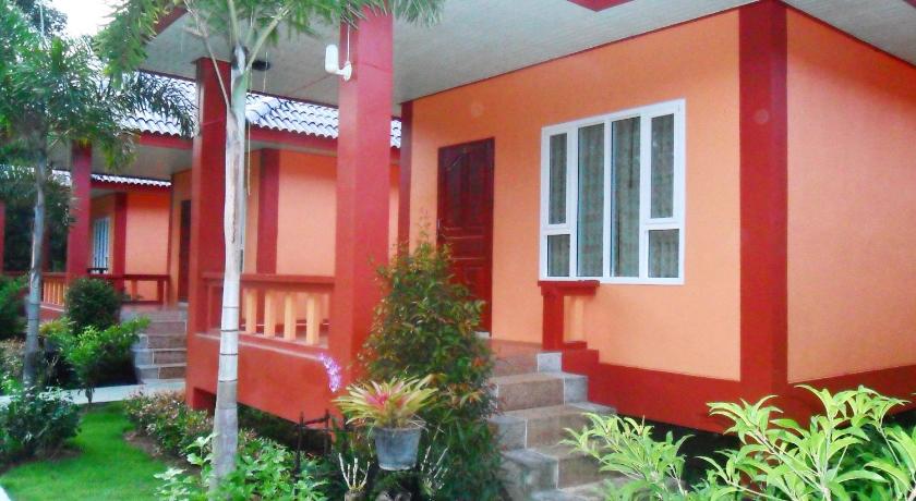 Image of Deluxe Double Bungalow with Garden View 16