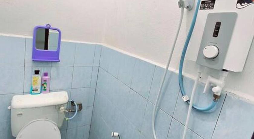 タナ・メラ Trio Homestay  at Tanah Merah 3つ星 シングルルーム 客室