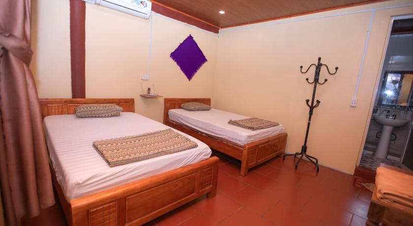 Image of Double Room with Private Bathroom 10