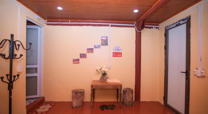 Image of Double Room with Private Bathroom 12