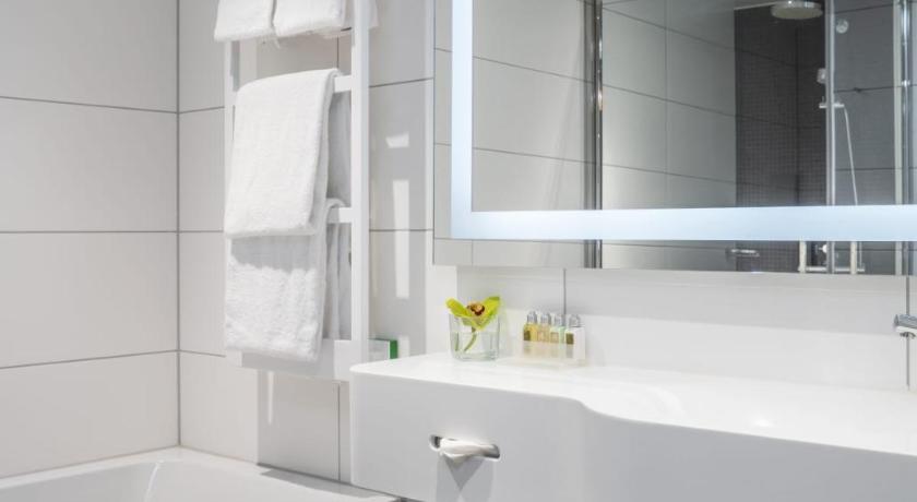 Image of Junior Suite 7