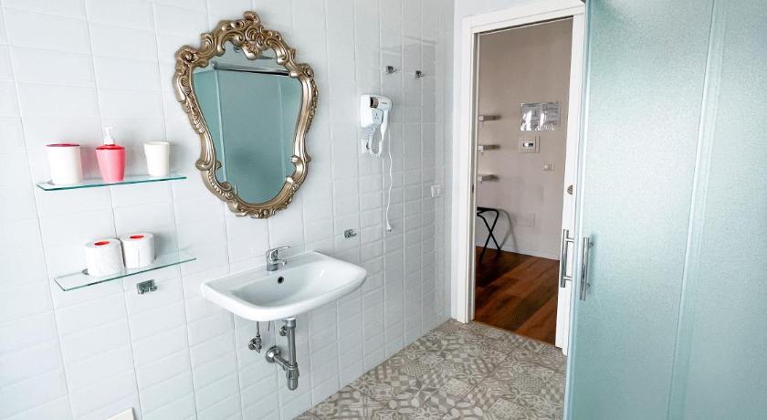 Image of Double Room 2