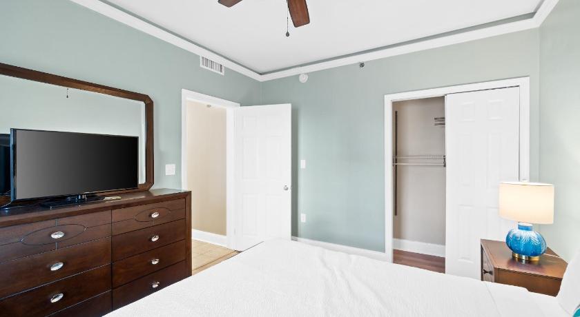 Image of Two-Bedroom Apartment with Balcony 8