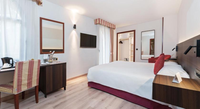 Image of Twin Room 1