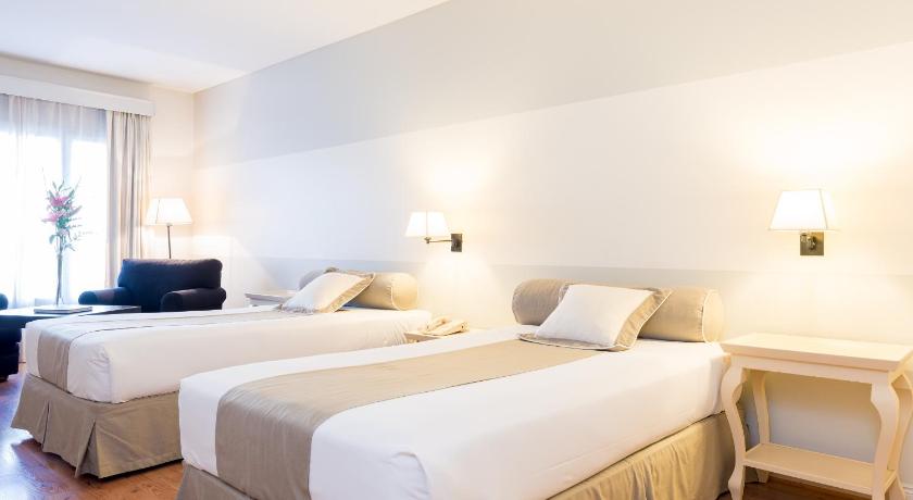 Image of Superior Twin Room 4