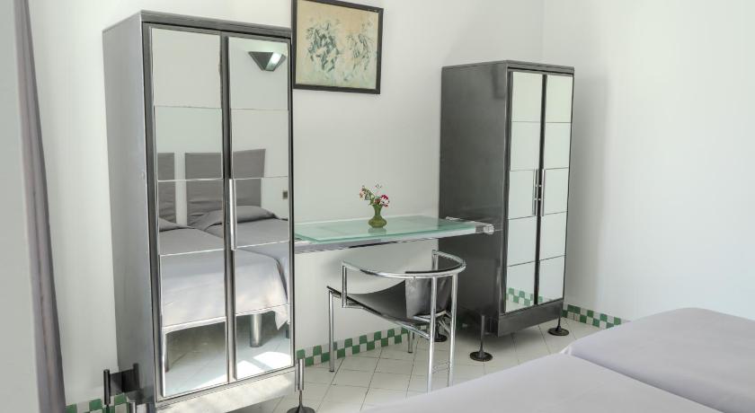 Image of Single Room 3
