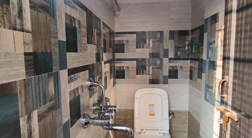Swagan Homes  Stays a Deluxe 1 BHK Flat - image 16