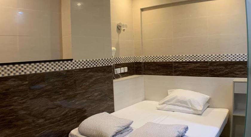 New Garden Hostel - image 13