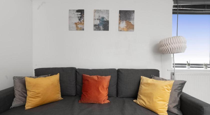 Image of Studio with Garden View 14