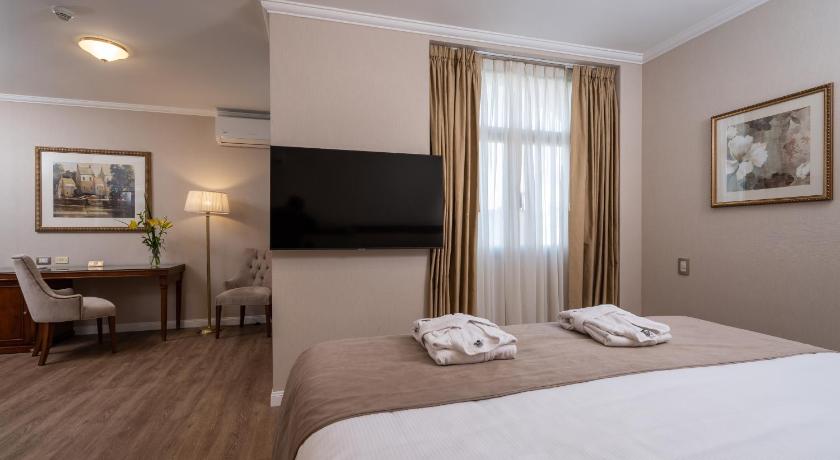 Image of Junior Suite 5