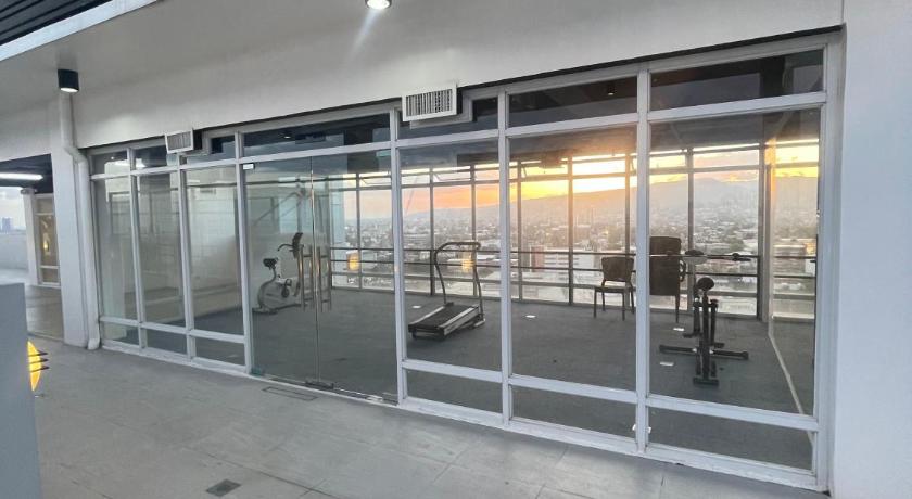 세부 IDC's Place @ West Jones Residences Fuente Cebu 4성급 게스트하우스 외관