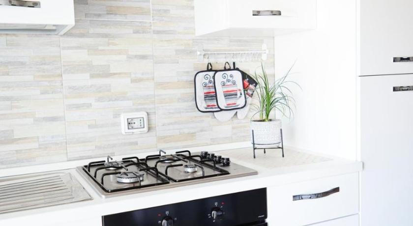 ポルト・サンテルピディオ Casa Malu 4つ星 シングルルーム 外観