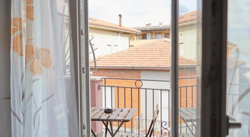 ポルト・サンテルピディオ Casa Malu 4つ星 シングルルーム 外観