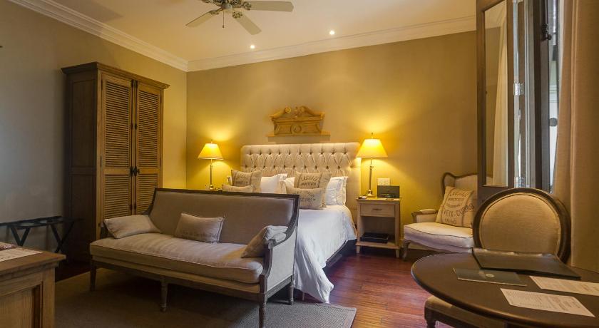 Image of Deluxe Double Room - Makani Beach Club access 4