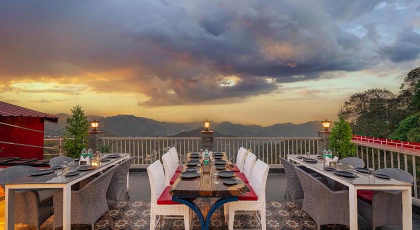 Wood Stock Luxury Kasauli - Mountain View - image 9