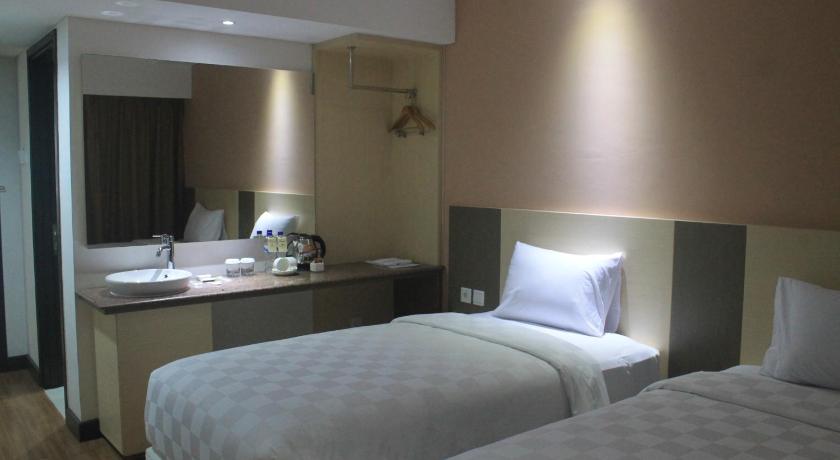 マカッサル Dalton Hotel Makassar 3つ星 ホテル ロビー