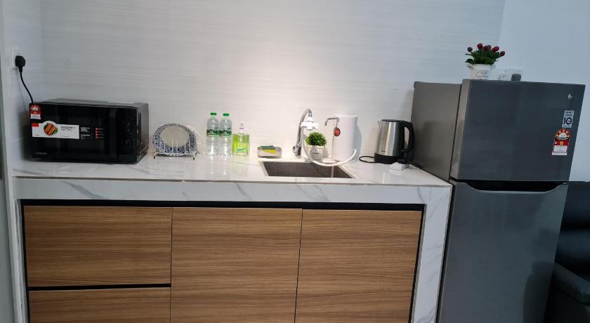 ジョホールバル Sky Tree Studio apartment Bukit Indah with Netflix 3つ星 ゲストハウス レストラン