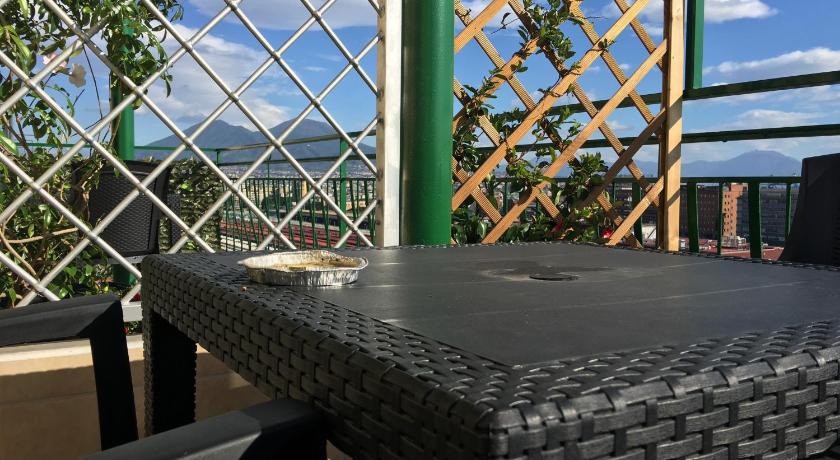 Image of Superior King Room 14