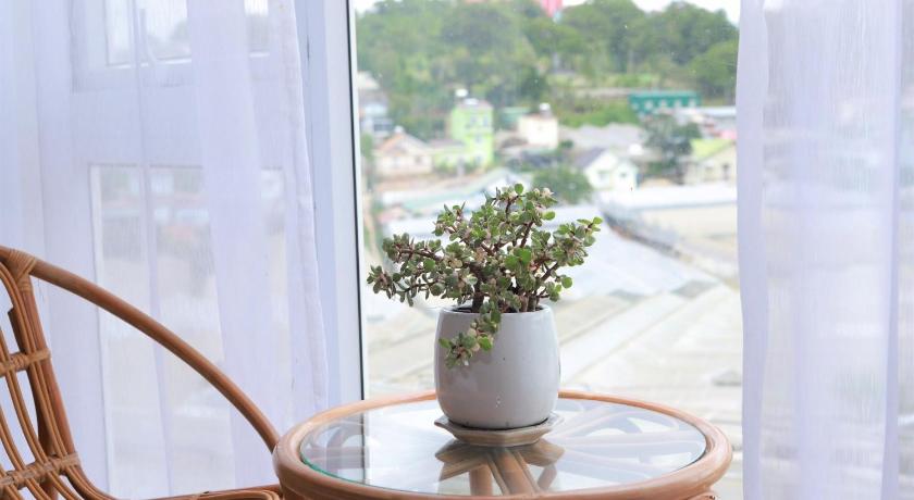 STARVIEW VILLA – Dalat, KS