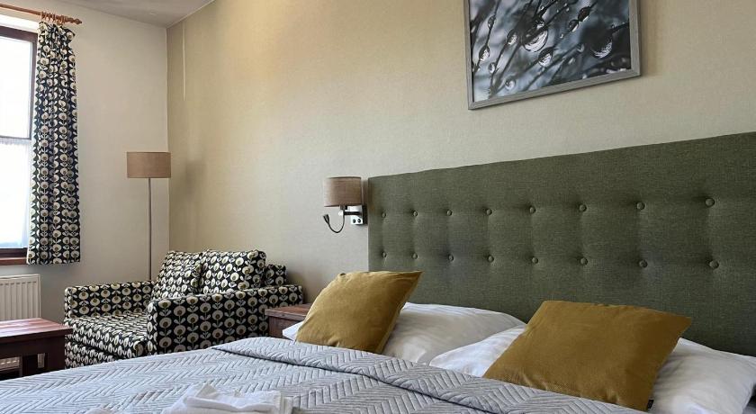 Image of Triple Room 0