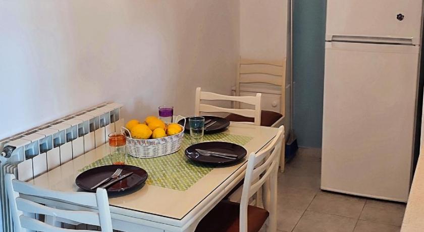Image of One-Bedroom Apartment with Sea View 11