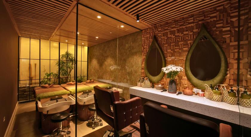 ハノイ Brilliant Nature Suites & Spa 3つ星 ホテル ロビー