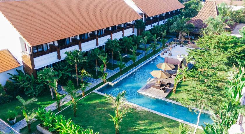 Bali Griya Shanti Suites 4-Star Hotel pool