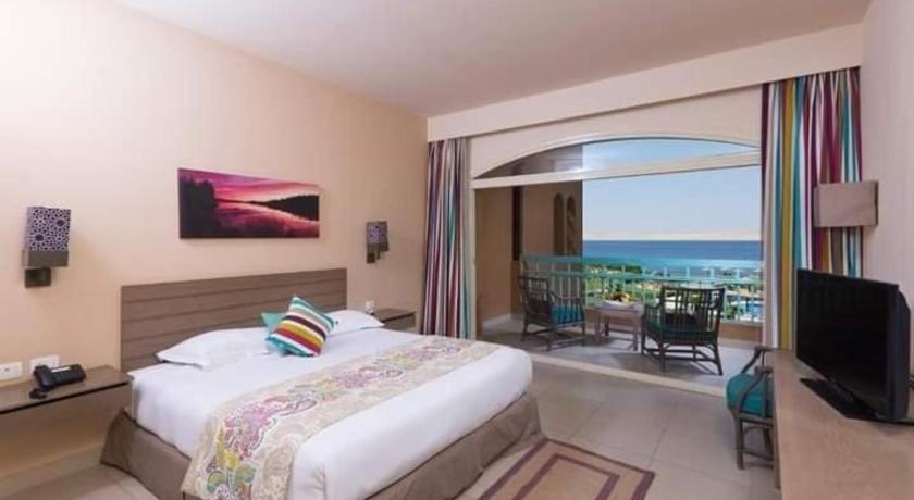 Byoum Lake Side Hotel Room, Tunis Village, Fayoum