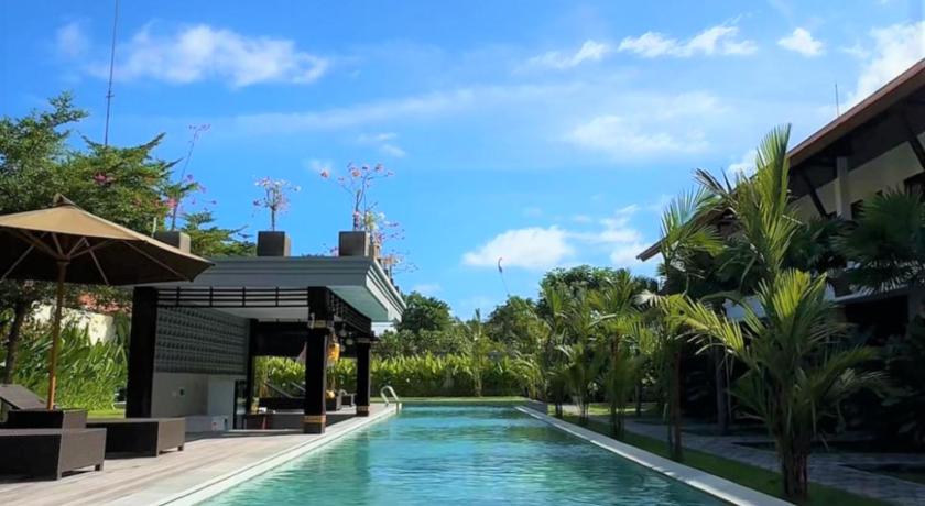 Bali Griya Shanti Suites 4-Star Hotel lobby